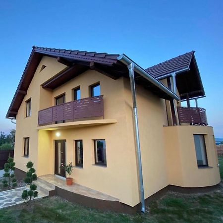Casa Casy Villa ออราแด ภายนอก รูปภาพ